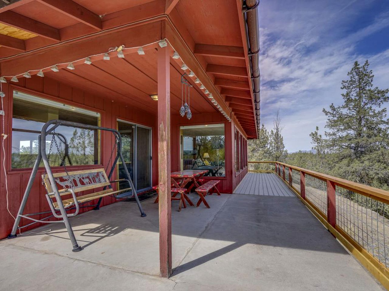Cabin Rental on Deschutes River, Oregon