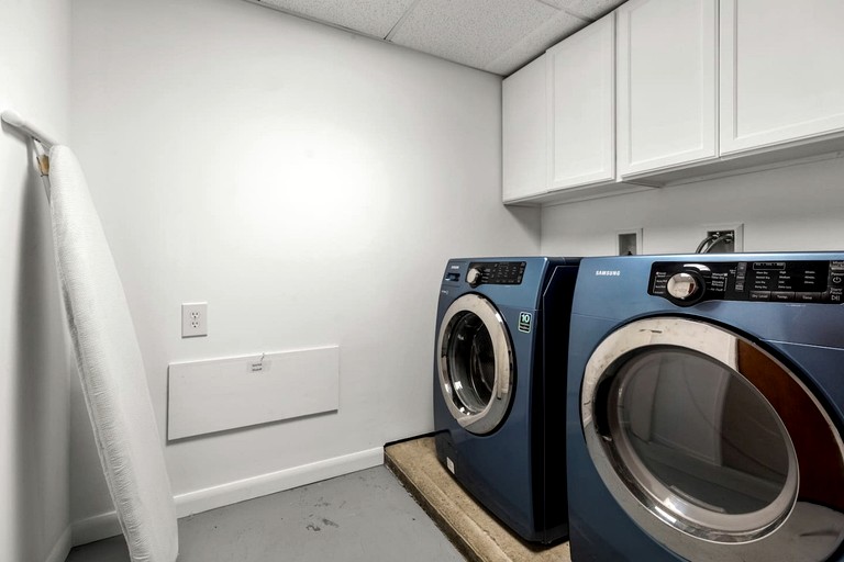 Cabins (United States of America, Columbia Falls, Montana)