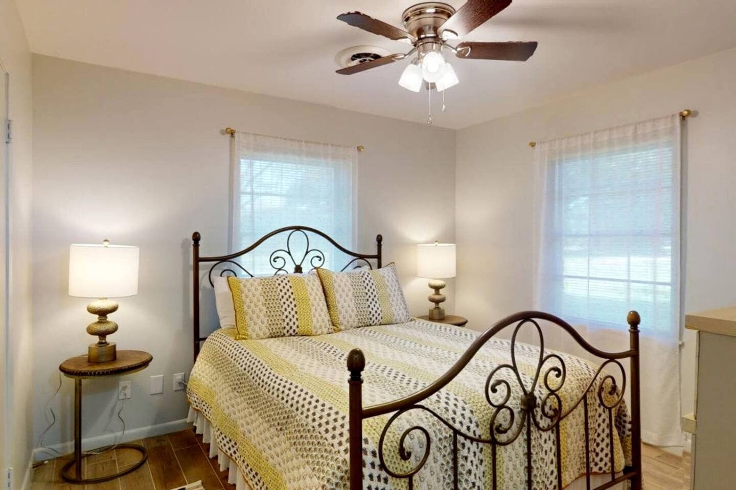 Remodeled Mid-Century Home Near Downtown & Hwy 6 in College Station, Texas