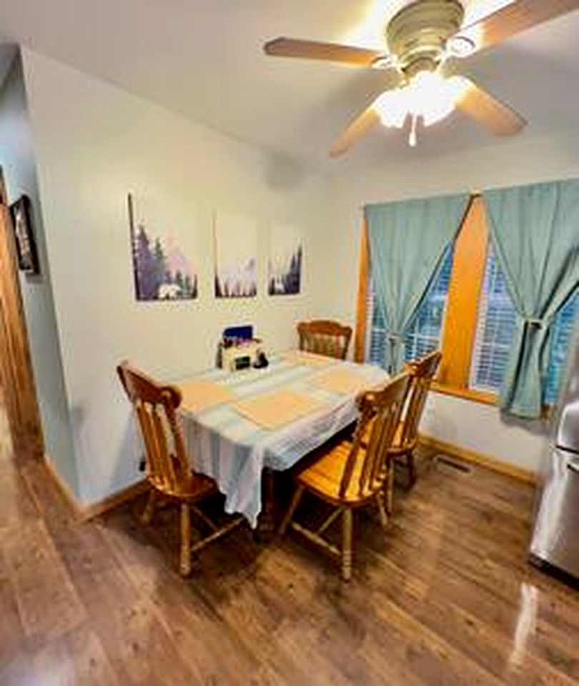 Sweet Comfy Cabin with Beautiful Hiking Trails and Outdoor Adventures in TN