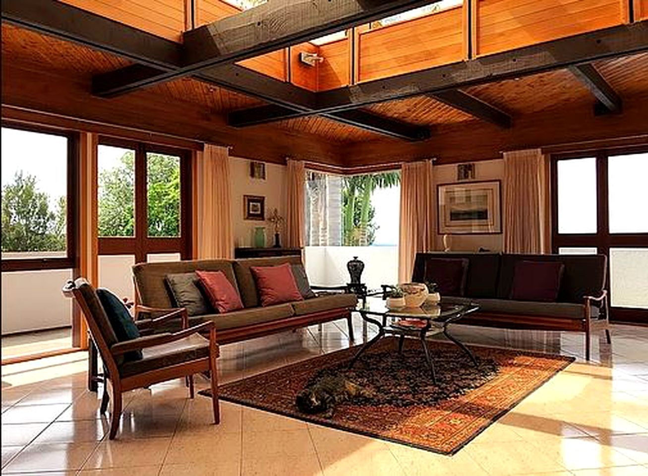 Modern Bed and Breakfast in Tropical Setting near Lion Rock on North Island
