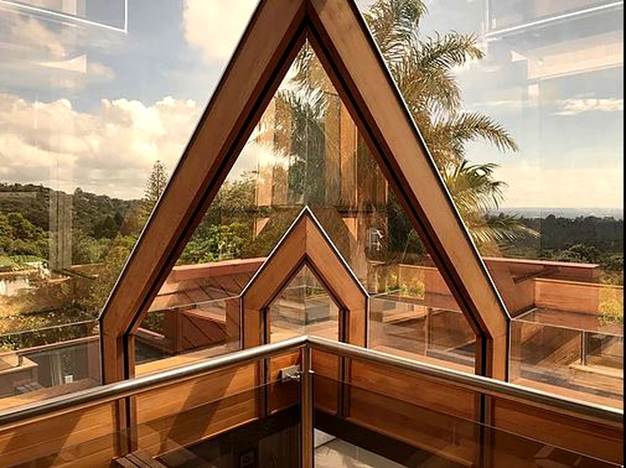Modern Bed and Breakfast in Tropical Setting near Lion Rock on North Island