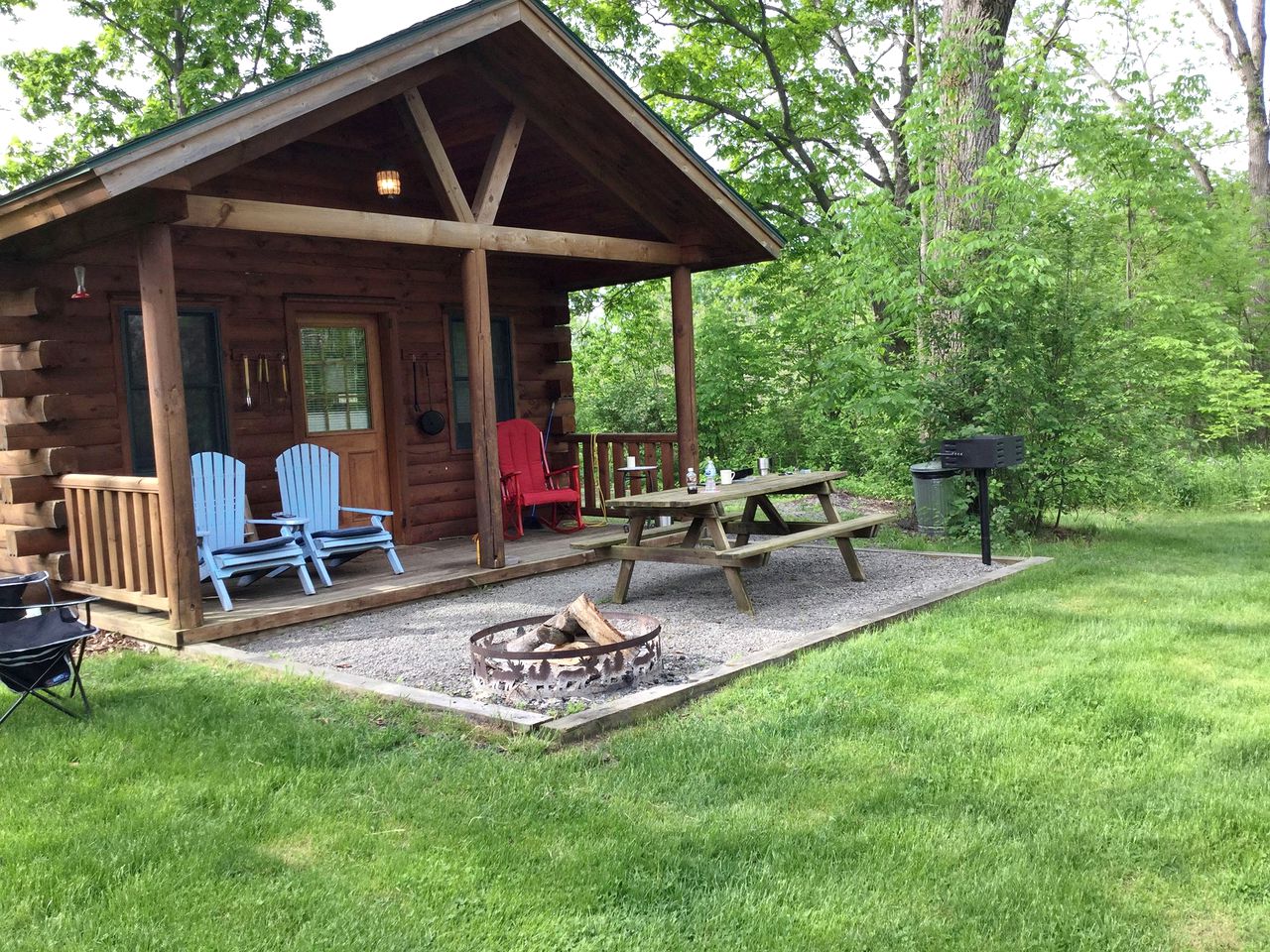 Cabin for a Weekend Getaway near Seneca Lake in New York