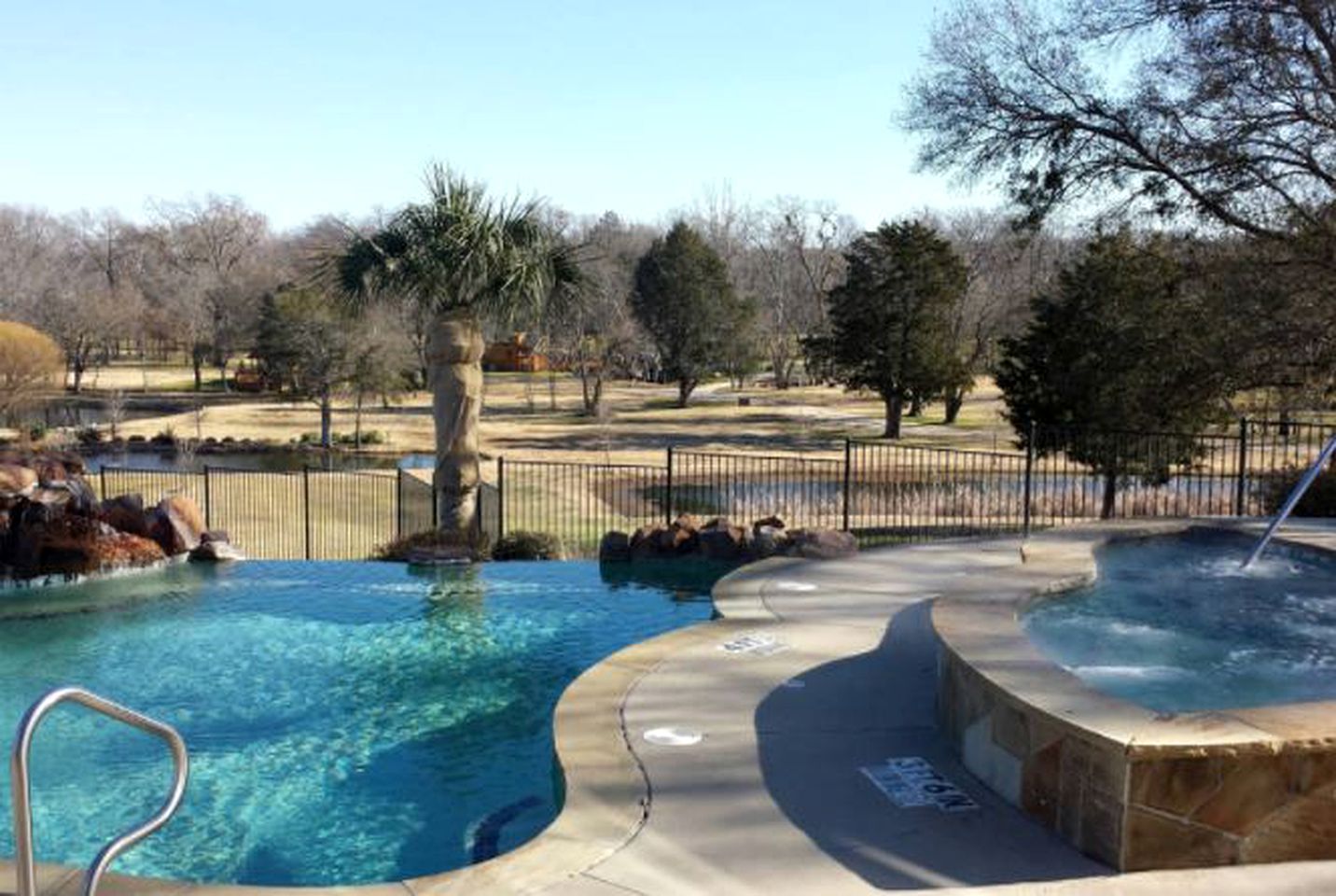 Cozy Escape in a Tiny House in Canton, Texas