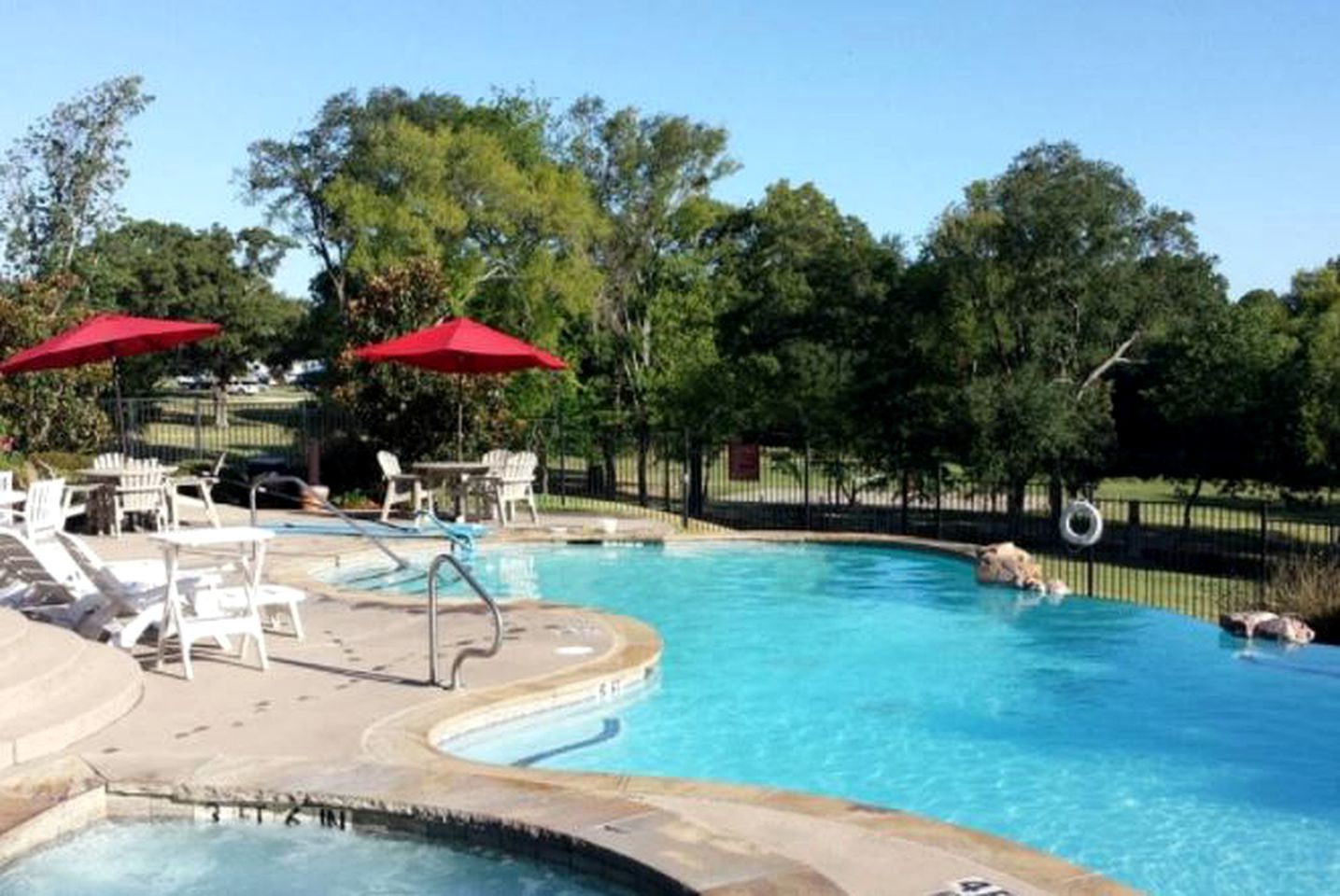 Cozy Escape in a Tiny House in Canton, Texas