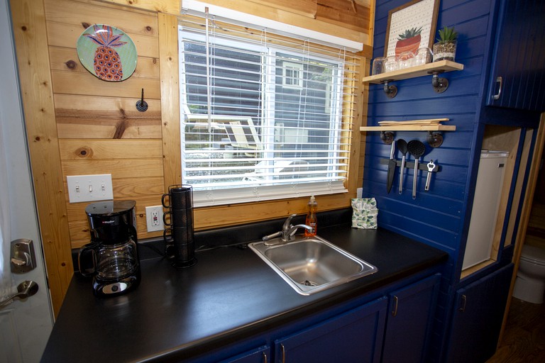 Vacation Rentals (Mill Spring, North Carolina, United States of America)