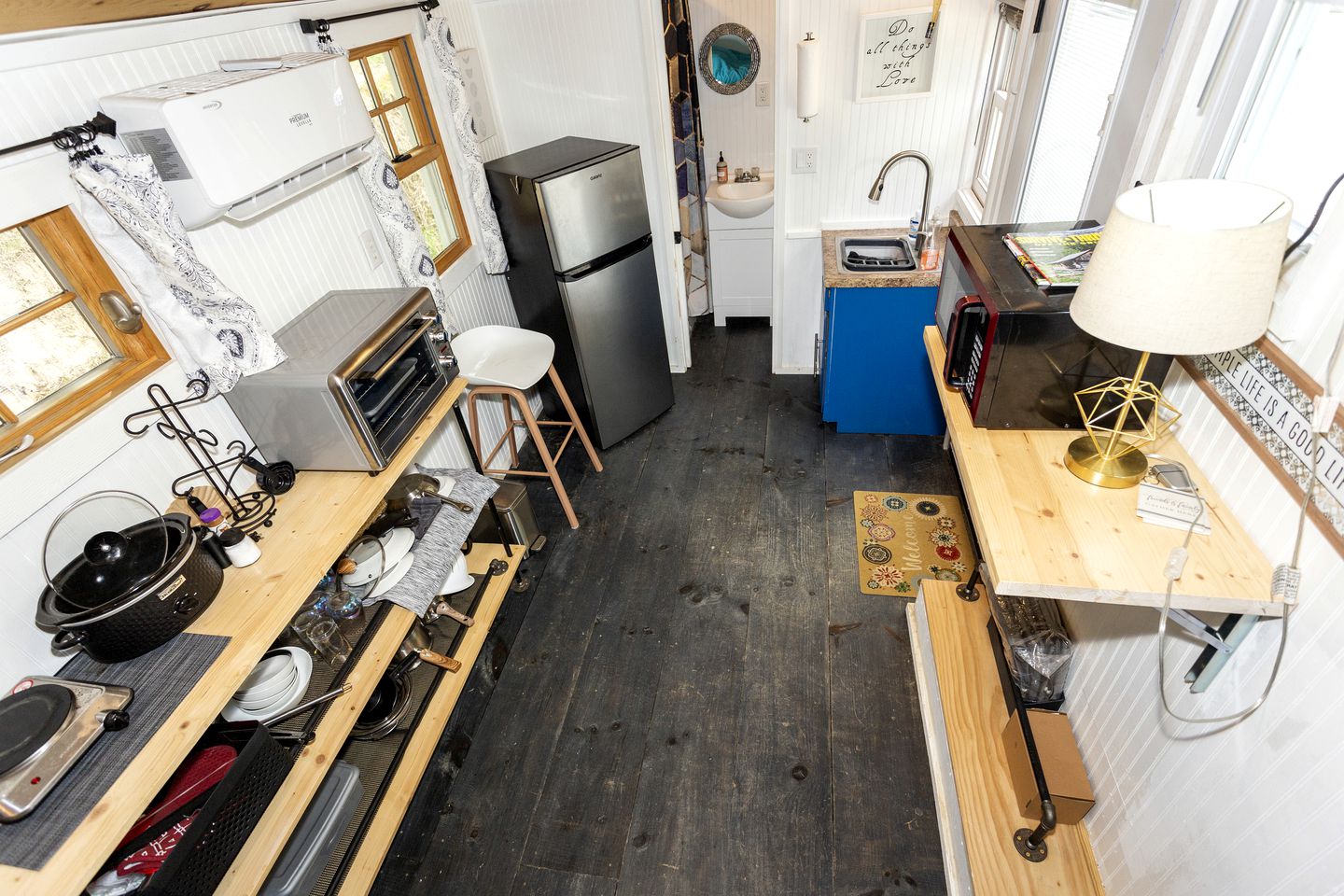 Cozy Tiny House Glamping Destination in Mill Spring, North Carolina