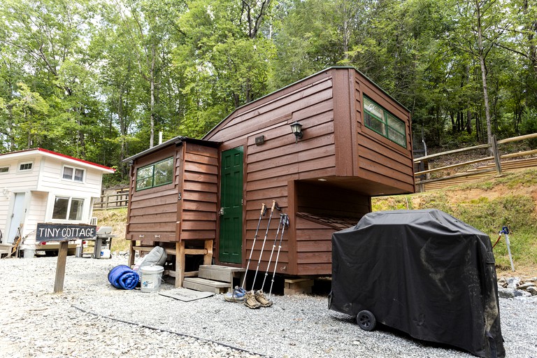 Tiny Houses (Mill Spring, North Carolina, United States of America)