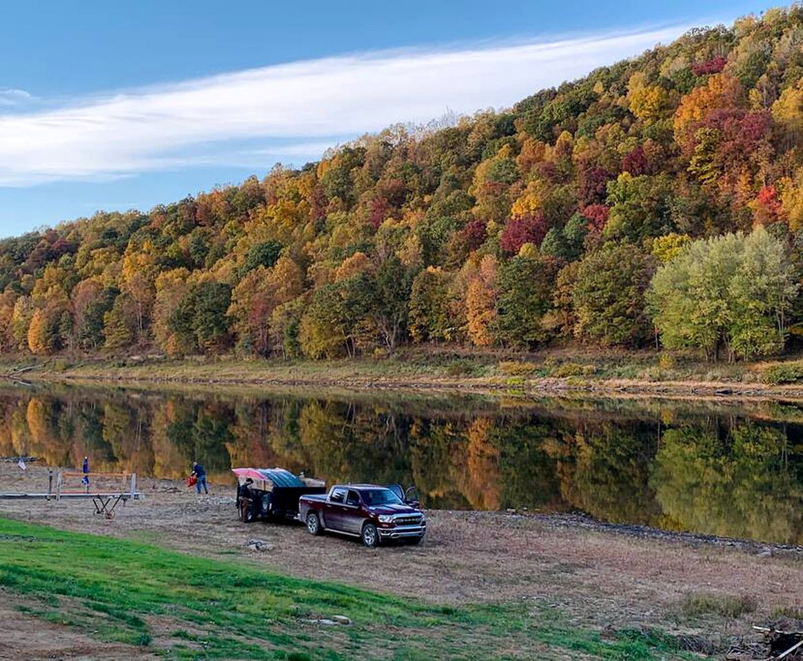 Family Adventure Awaits: Amazing Cabin by the Allegheny River in Pennsylvania