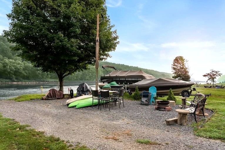 Vacation Rentals (United States of America, Parker, Pennsylvania)