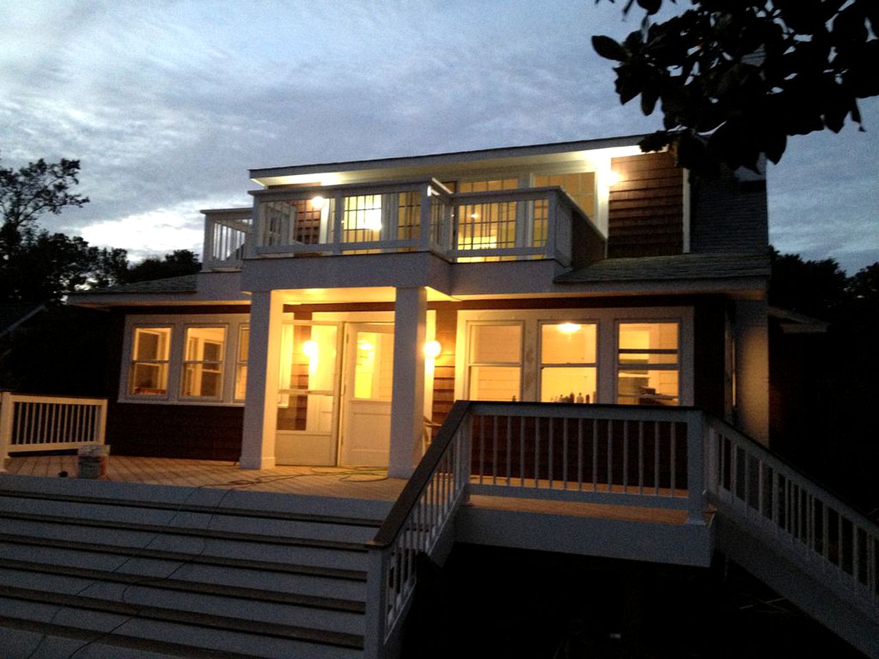 Stunning Beach House for Six Set on Chesapeake Bay in Kilmarnock, Virginia