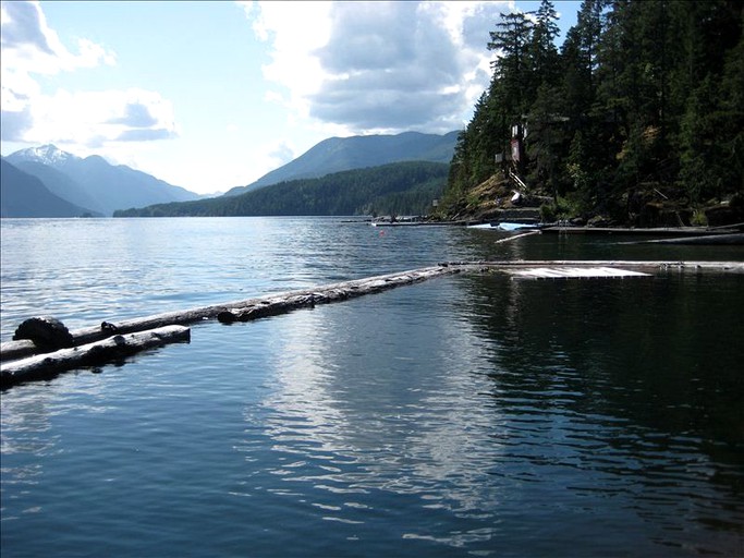 Cabins (Port Alberni, British Columbia, Canada)