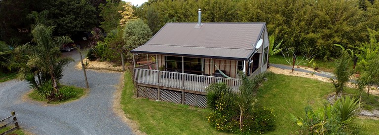 Cabins (Oromahoe, North Island, New Zealand)