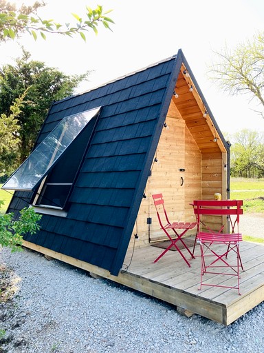 Peaceful Mini A-Frame Stay with Fire Pit & Grill in Humboldt, Kansas