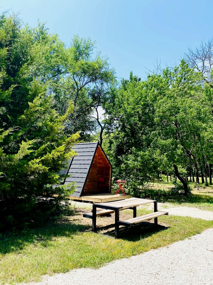 Charming A-Frame Cabin Experience with Campfire Vibes in Humboldt, Kansas
