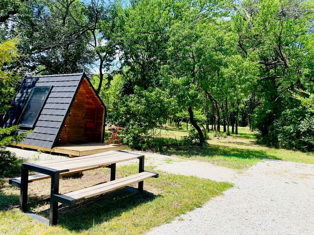 Charming A-Frame Cabin Experience with Campfire Vibes in Humboldt, Kansas