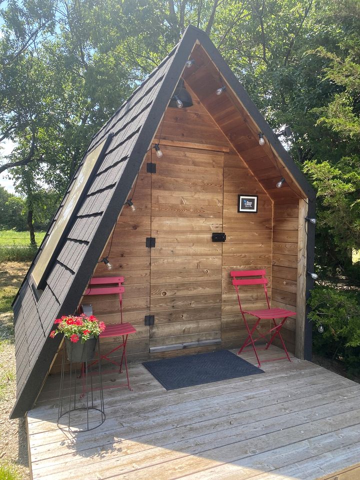 Charming A-Frame Cabin Experience with Campfire Vibes in Humboldt, Kansas