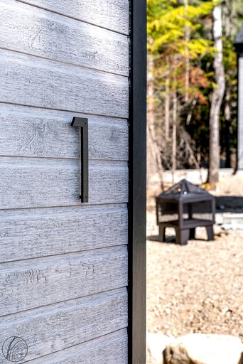 Tiny Houses (Canada, Matawinie Regional County Municipality, Quebec)