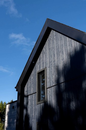 Vacation Rentals (Canada, --, --)