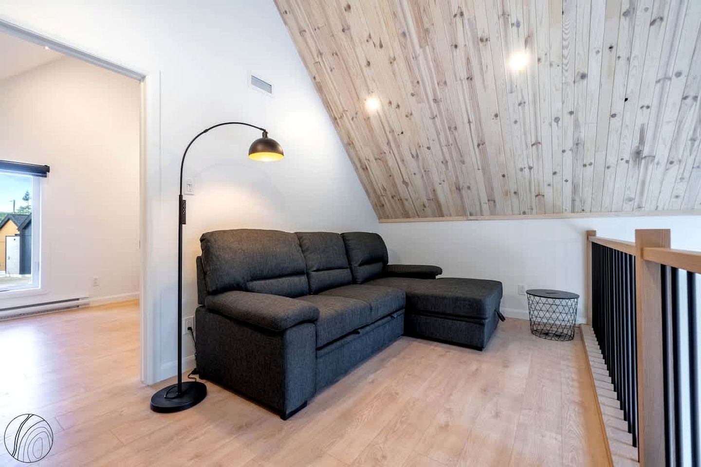 Cozy Mini-Chalet Retreat Steps from Chute-à-Bull Park in St-Côme, Quebec