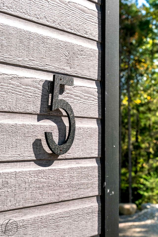 Cozy Mini-Chalet Retreat Steps from Chute-à-Bull Park in St-Côme, Quebec