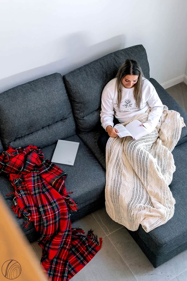 Scenic Riverside Mini-Chalet with Spa Near Chute-à-Bull Park, St-Côme Quebec