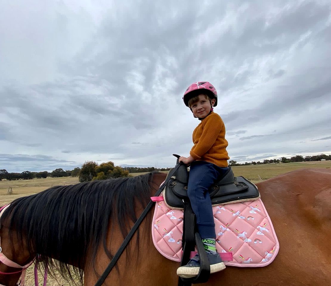 Miniature Glamping on a Victoria Farm, Ideal to Discover the Grampians