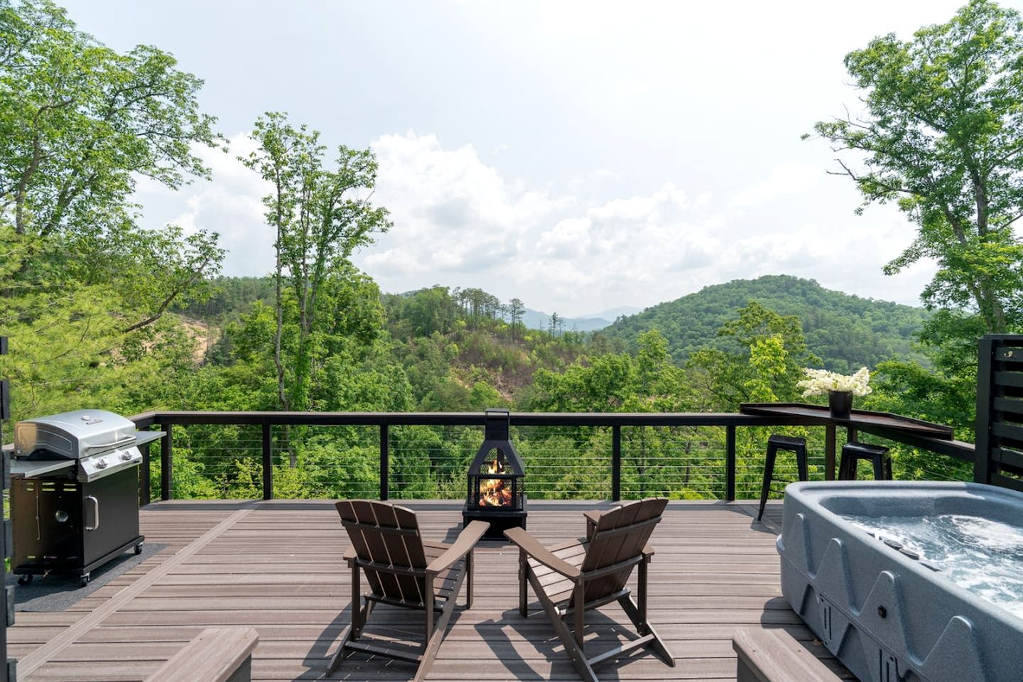 Cozy Dome Retreat Near Great Smoky Mountains, Tennessee