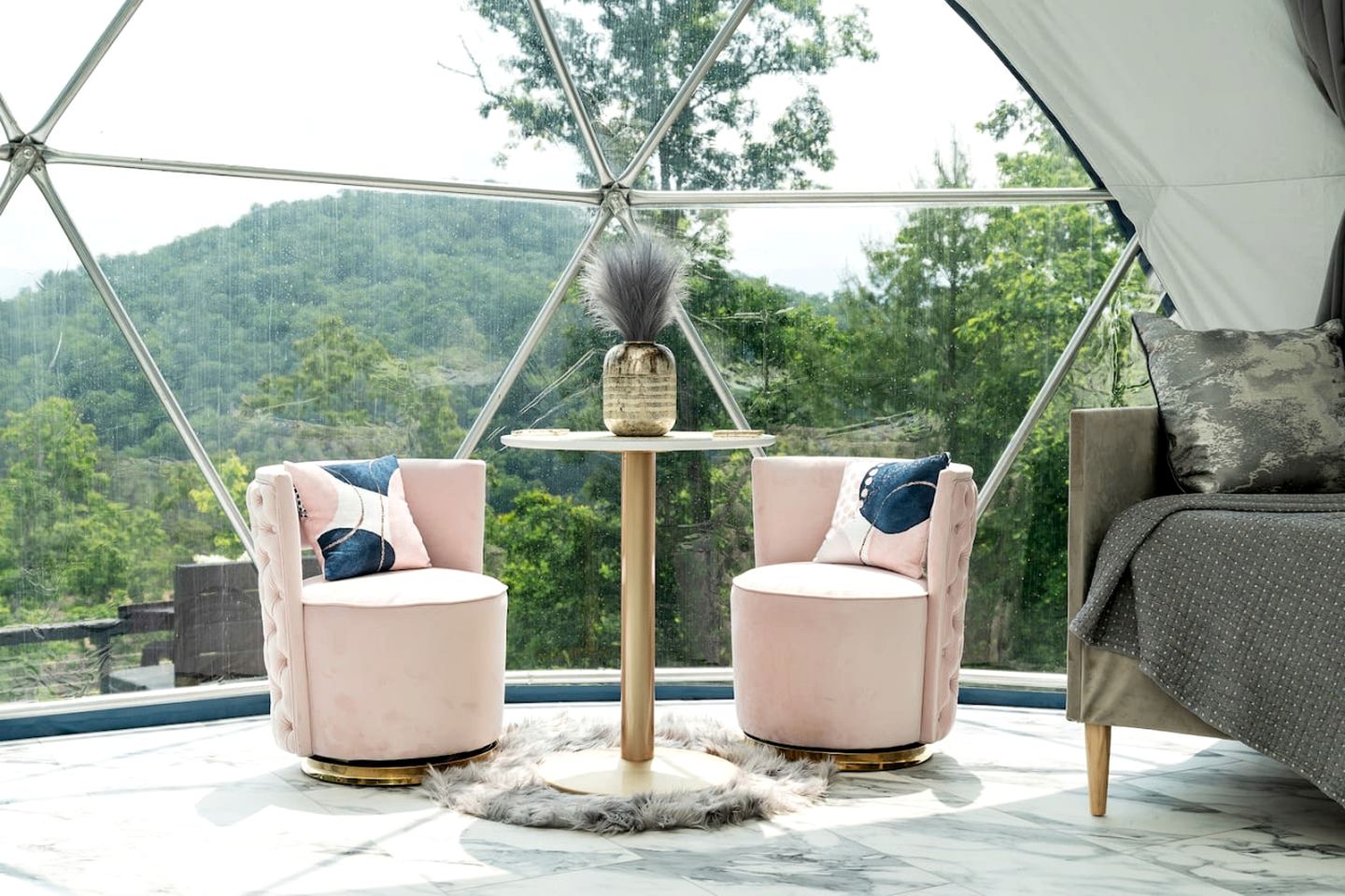 Cozy Dome Retreat Near Great Smoky Mountains, Tennessee