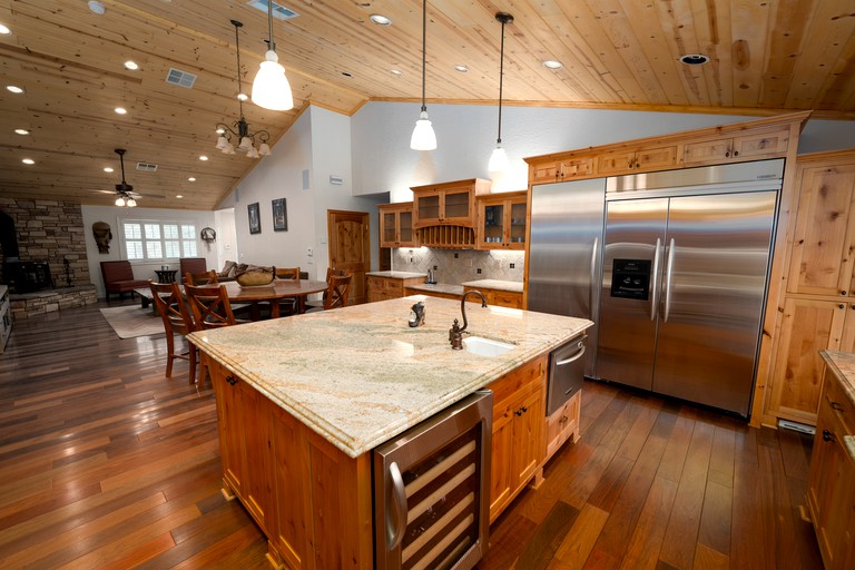 Cabins (United States of America, Big Bear City, California)