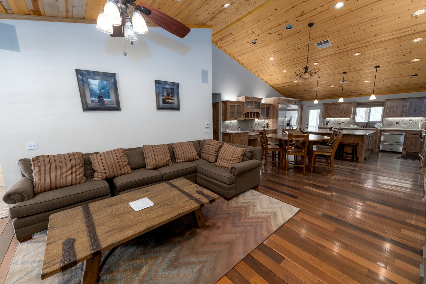 Fantastic Group Cabin with Fireplace and Spacious Game Room in Big Bear City, California