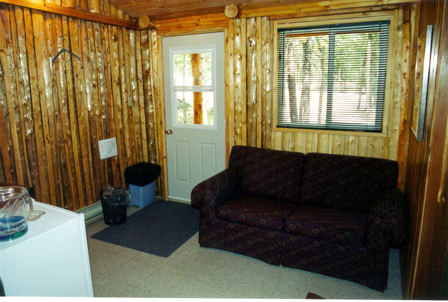 Lakeside Cabin Escape near Wollaston Lake, Manitoba