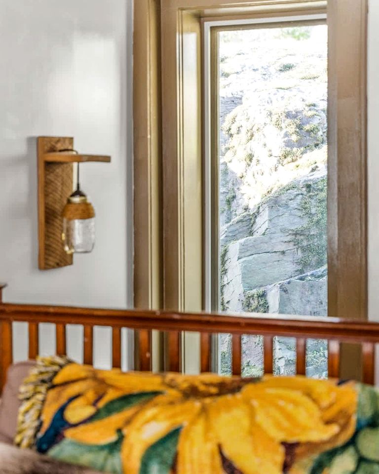 Historic Stone Cottage with Hot Tub and Hammock, Minutes from Downtown Harpers Ferry, West Virginia