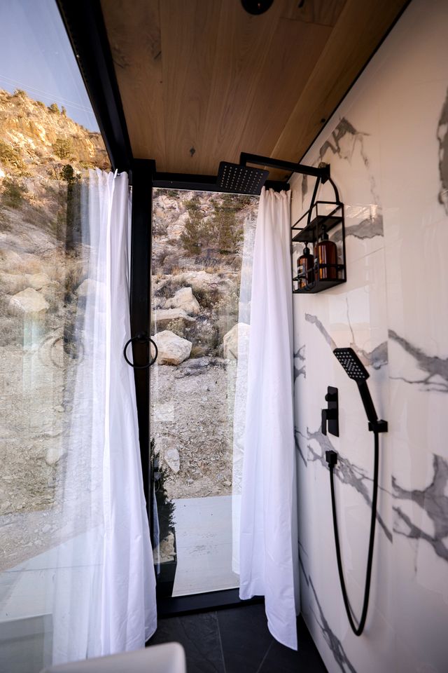 Chic Tiny House with Outdoor Espace to Relax in Orderville, Utah