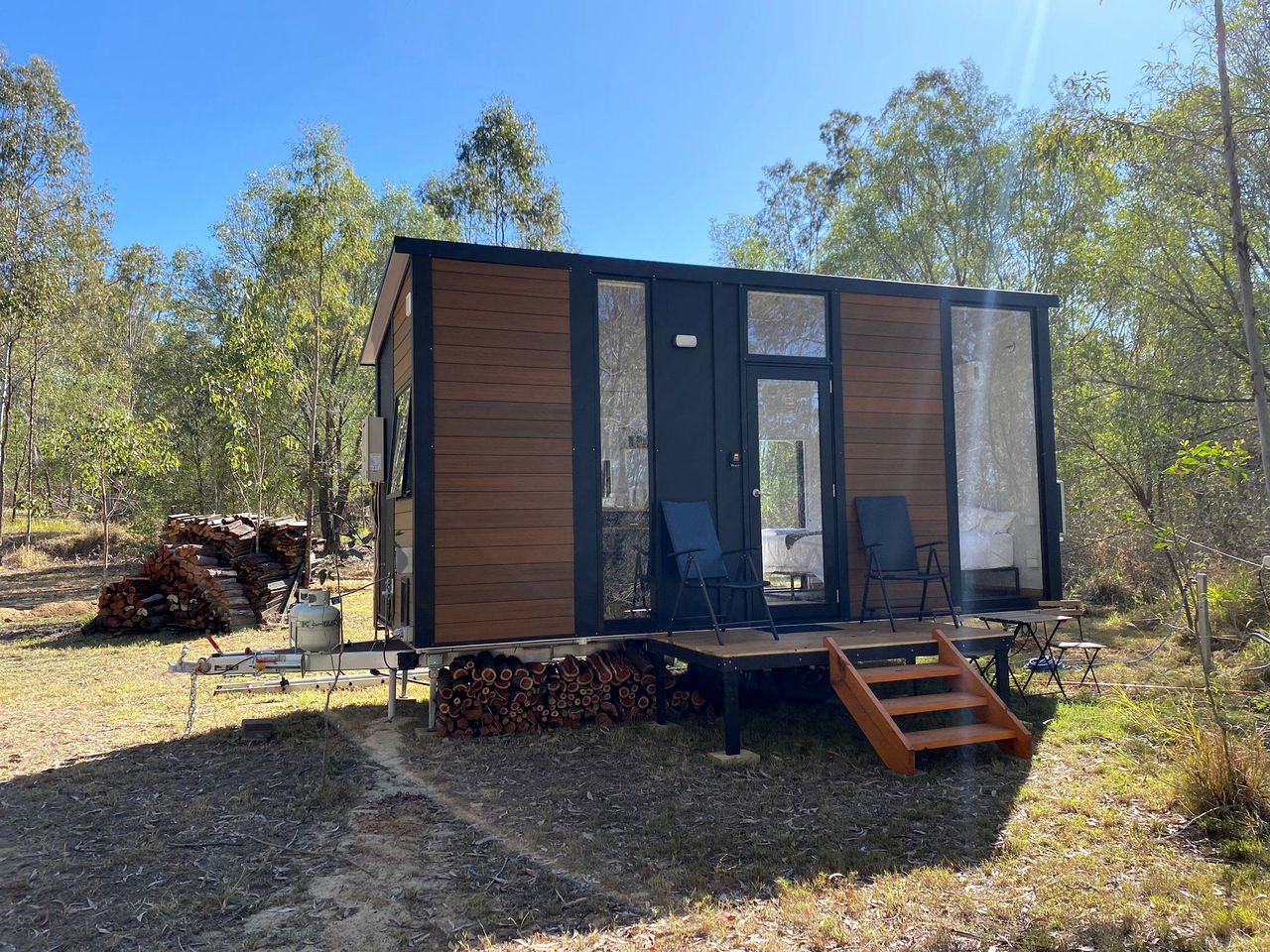 Magic Mirrored Tiny House with Sauna in Queensland, Australia