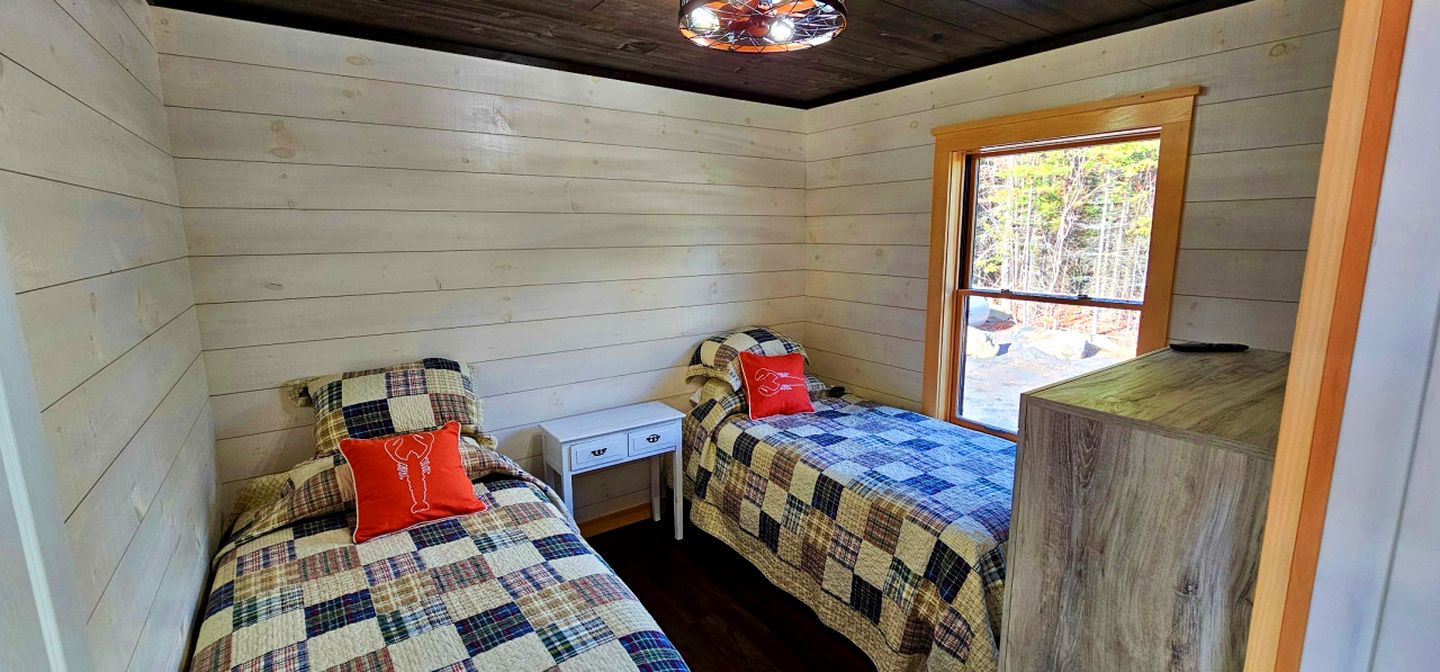 Amazing Wooden Cabin Surrounded by Trees in Greenville, Maine