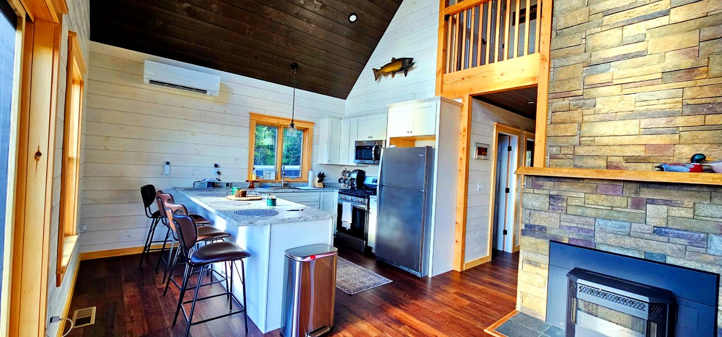 Amazing Wooden Cabin Surrounded by Trees in Greenville, Maine