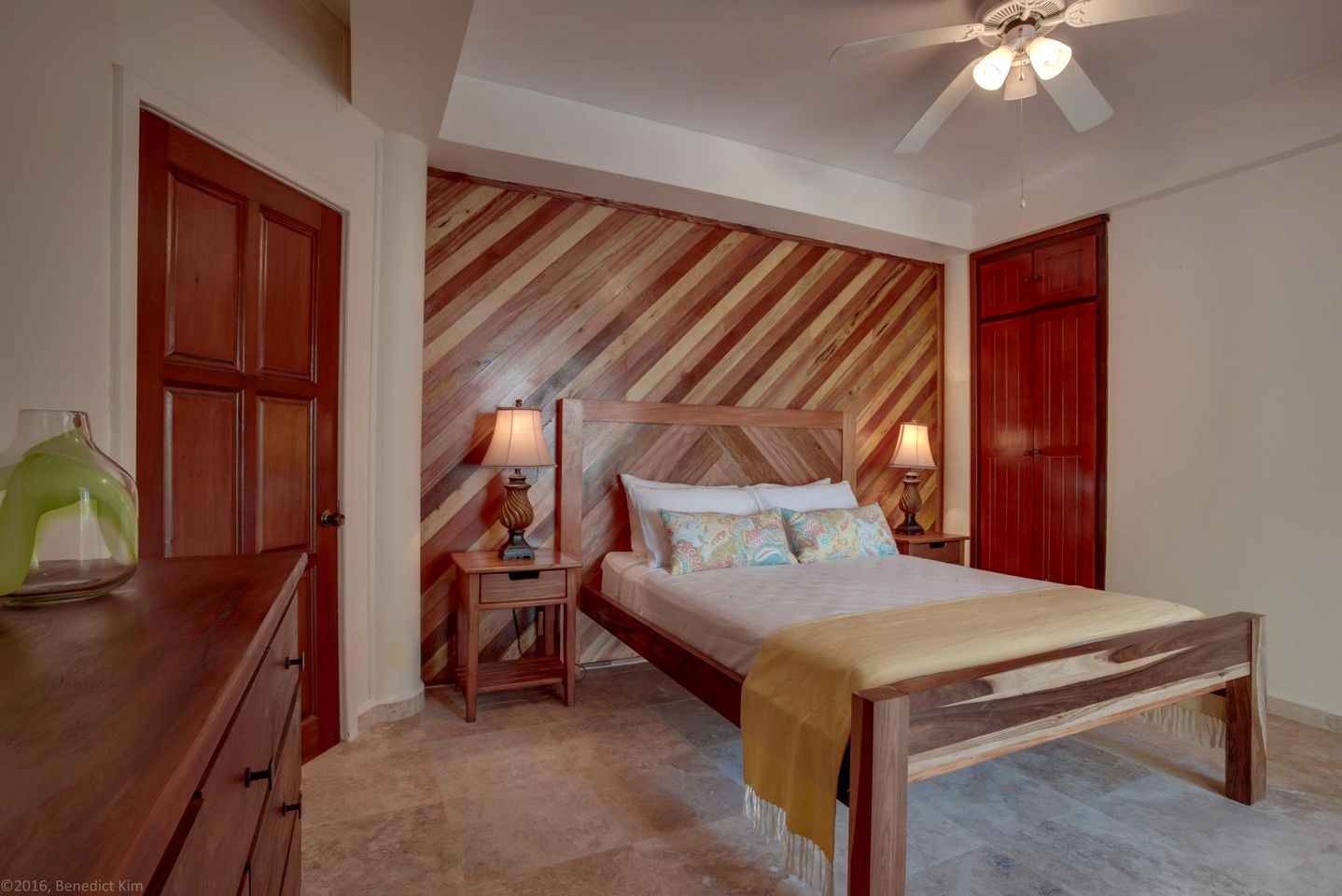 Charming Villa with Swimming Pool in Belize City, Belize District