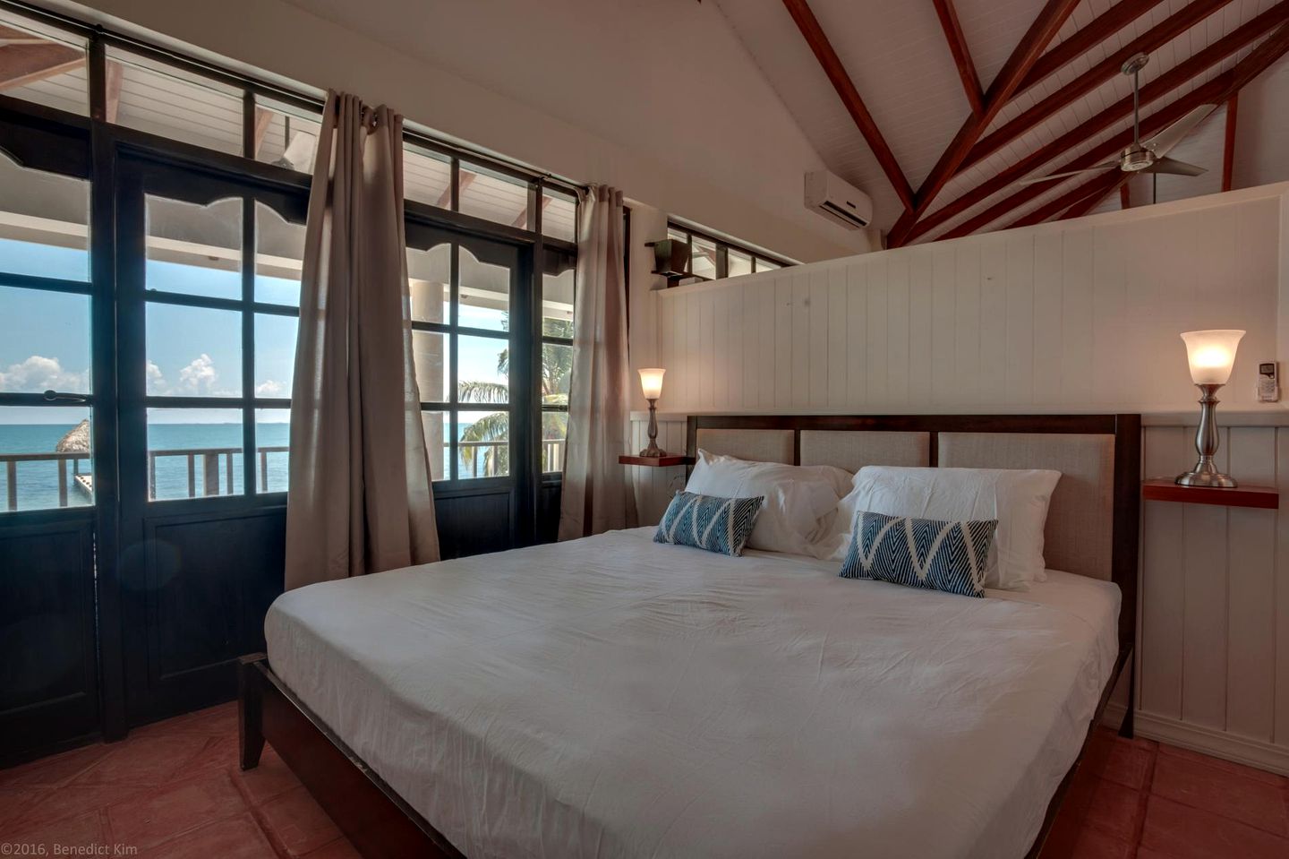 Charming Villa with Swimming Pool in Belize City, Belize District