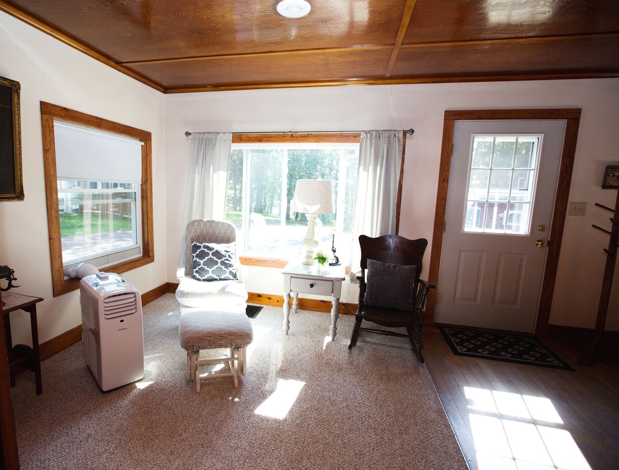 Spacious Modern Cabin with a Fire Pit near Apostle Islands in Wisconsin