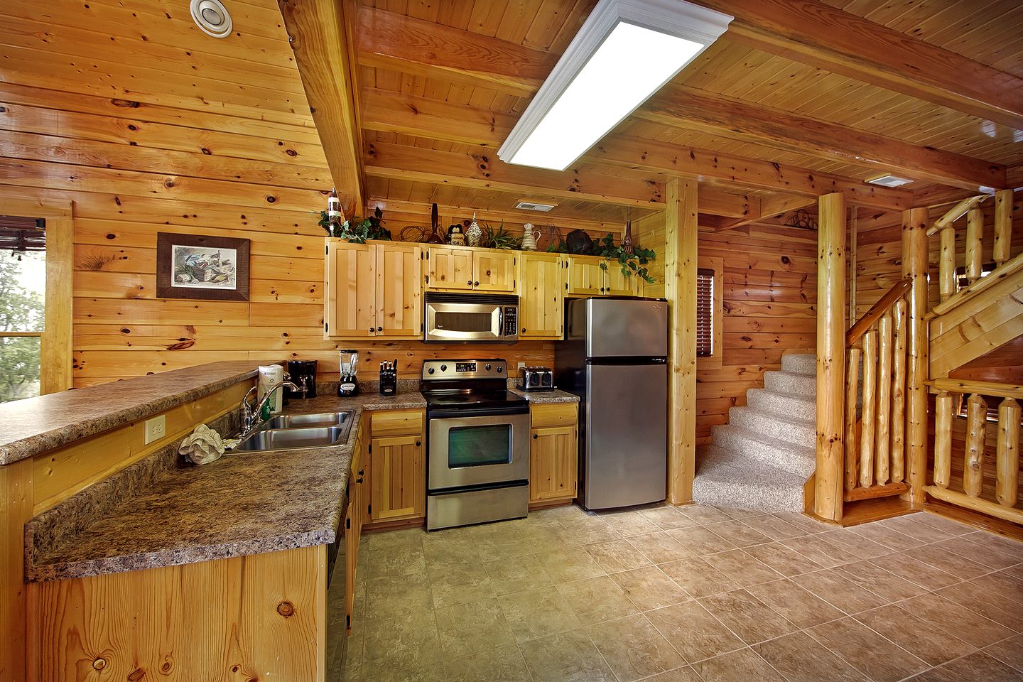 Lovely Smoky Mountains Cabin with a Hot Tub