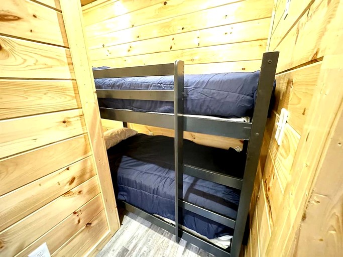 Cabins (United States of America, Pigeon Forge, Tennessee)