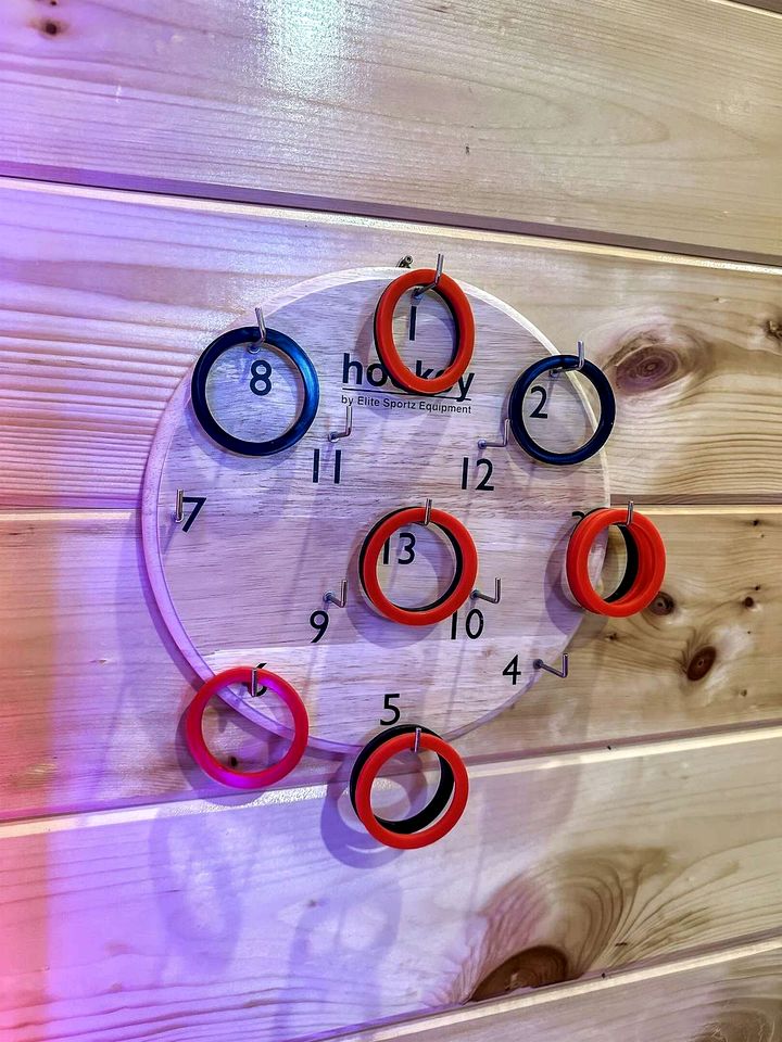 Modern Cabin Retreat with Hot Tub & Game Loft in Pigeon Force, Tennessee