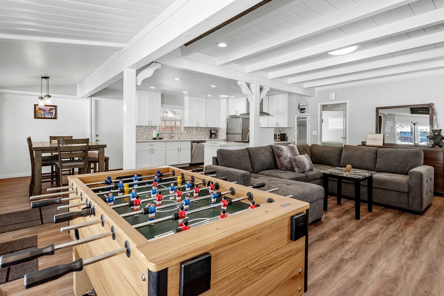 Charming Cottage with Foosball and Hot-tub in Big Bear Lake, California