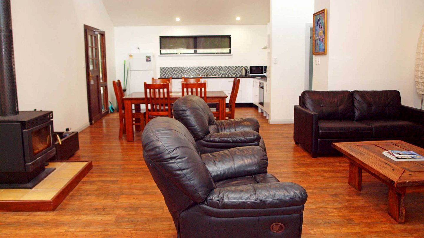 Modern and Spacious Vacation Rental in the Trees near West Cape Howe, Australia