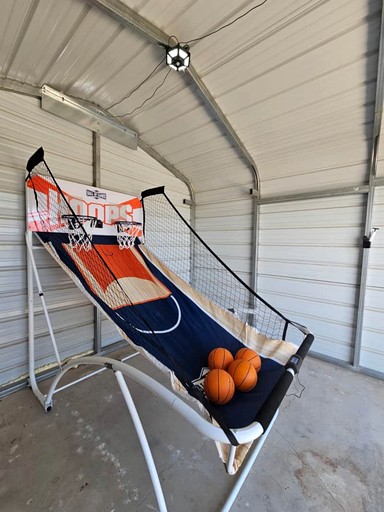 Cabins (United States of America, Meadview, Arizona)