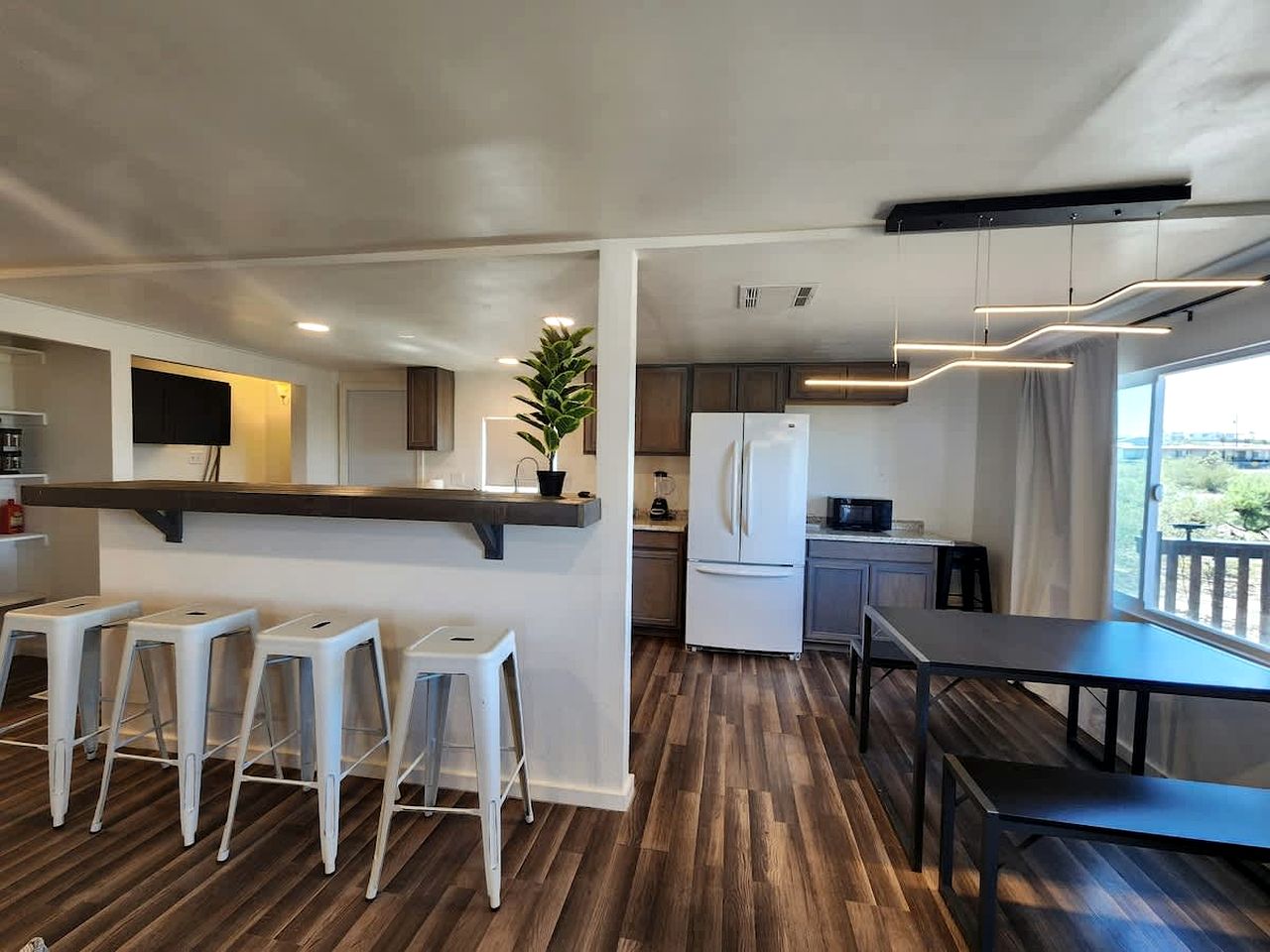 Modern Cabin with  Arcade, Foosball Table and Fire Pit in Meadview, Arizona