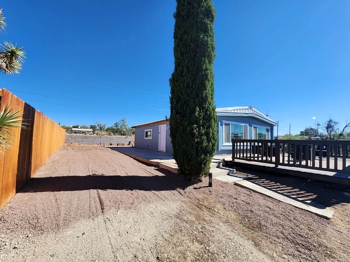 Cabins (United States of America, Meadview, Arizona)