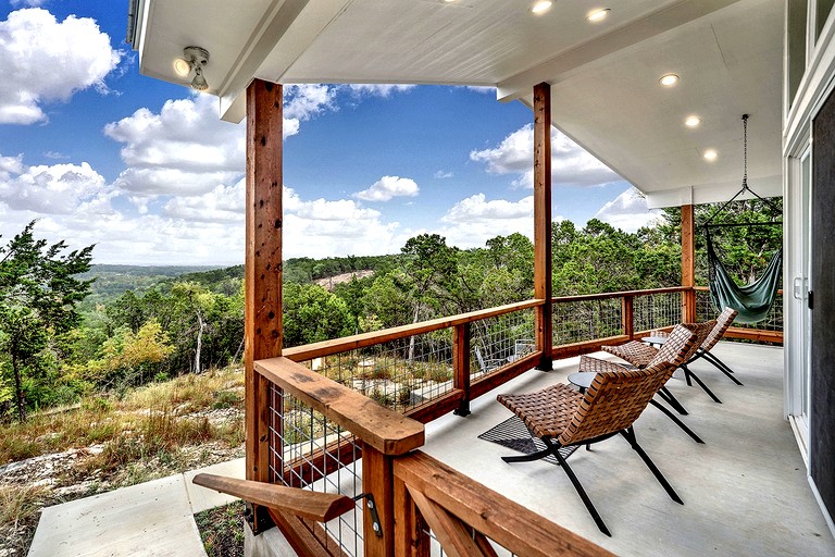 Cabins (United States of America, Wimberley, Texas)