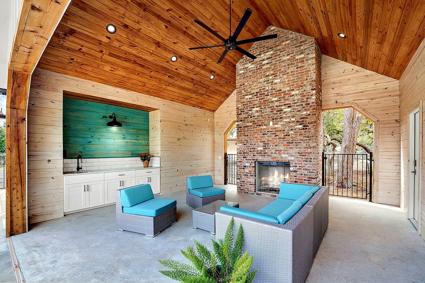 Modern Cabin for Four in Wimberley, Texas, for Glamping Escapes in Nature